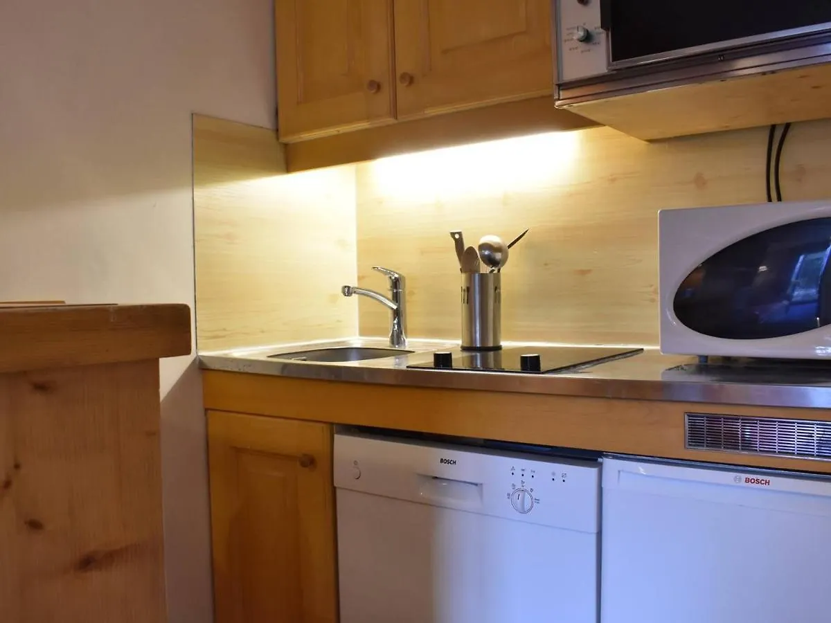 Apartment Appartement Cosy 5 Pers, Meribel, Proche Des Pistes Et Commerces, Animaux Admis - Fr-1-180-61
